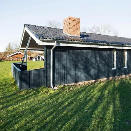 8 Person In B Rkop * Egeskov (Syddanmark)