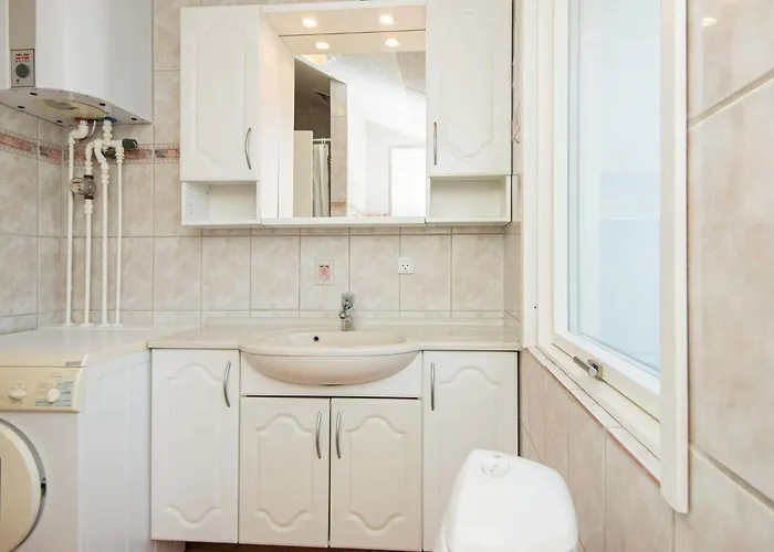 8 Person In Borkop-by Traum *